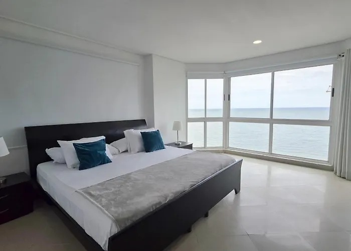 2B/2B Gorgeous Sunsets-Ocean View -Pool