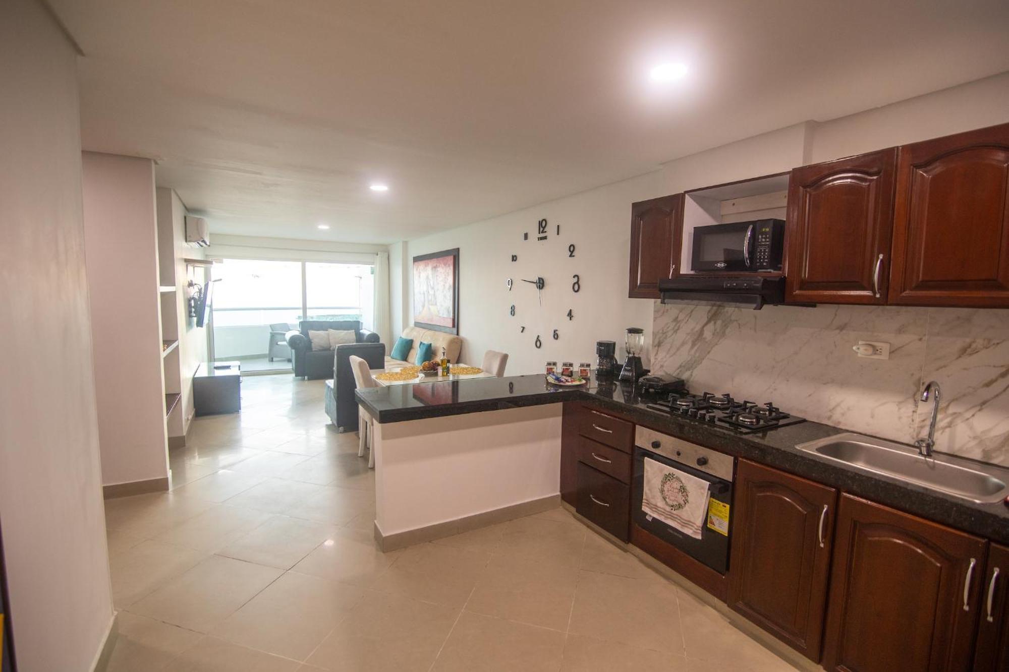 2b/2b Gorgeous Sunsets-ocean View -pool Cartagena