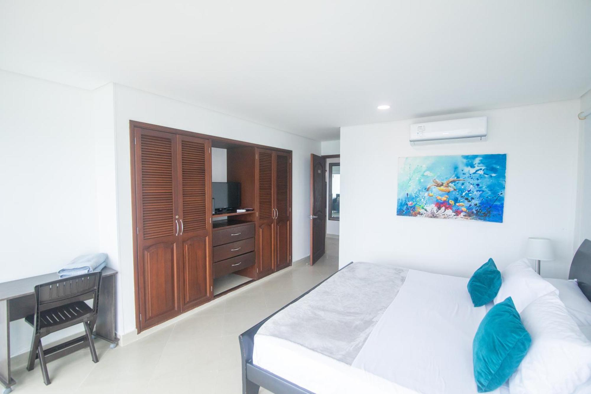 Apartment 2b/2b Gorgeous Sunsets-ocean View -pool *